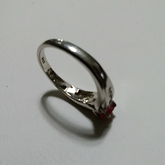 Ruby and Diamond Ring - Picture 7 of 8